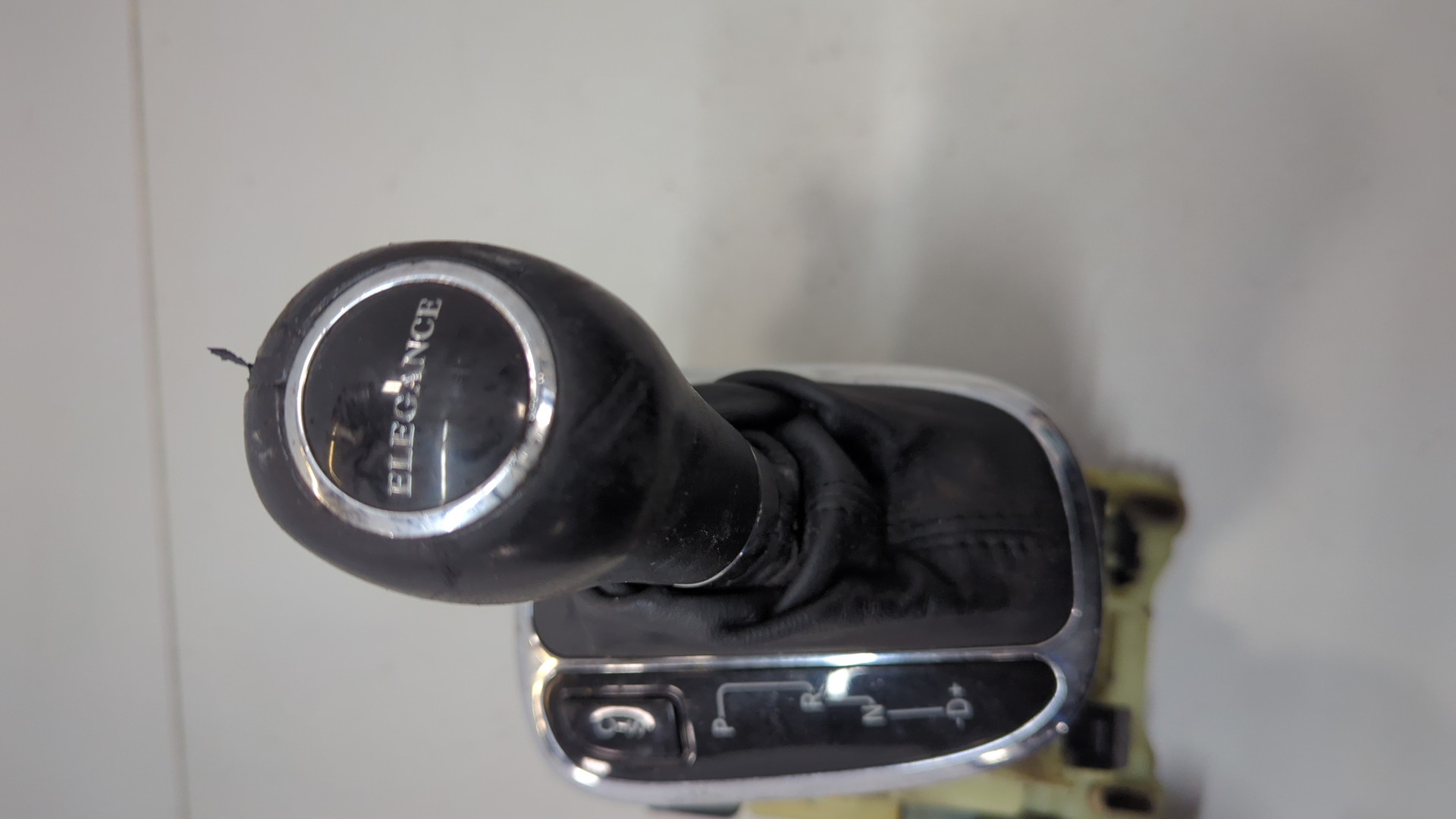 Кулиса МКПП / АКПП