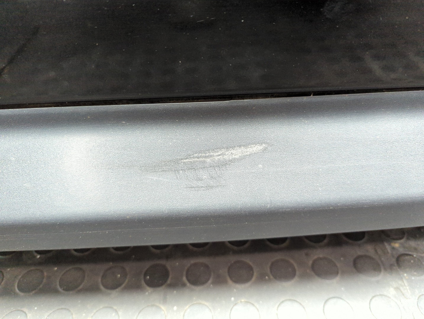 Дверь задняя левая