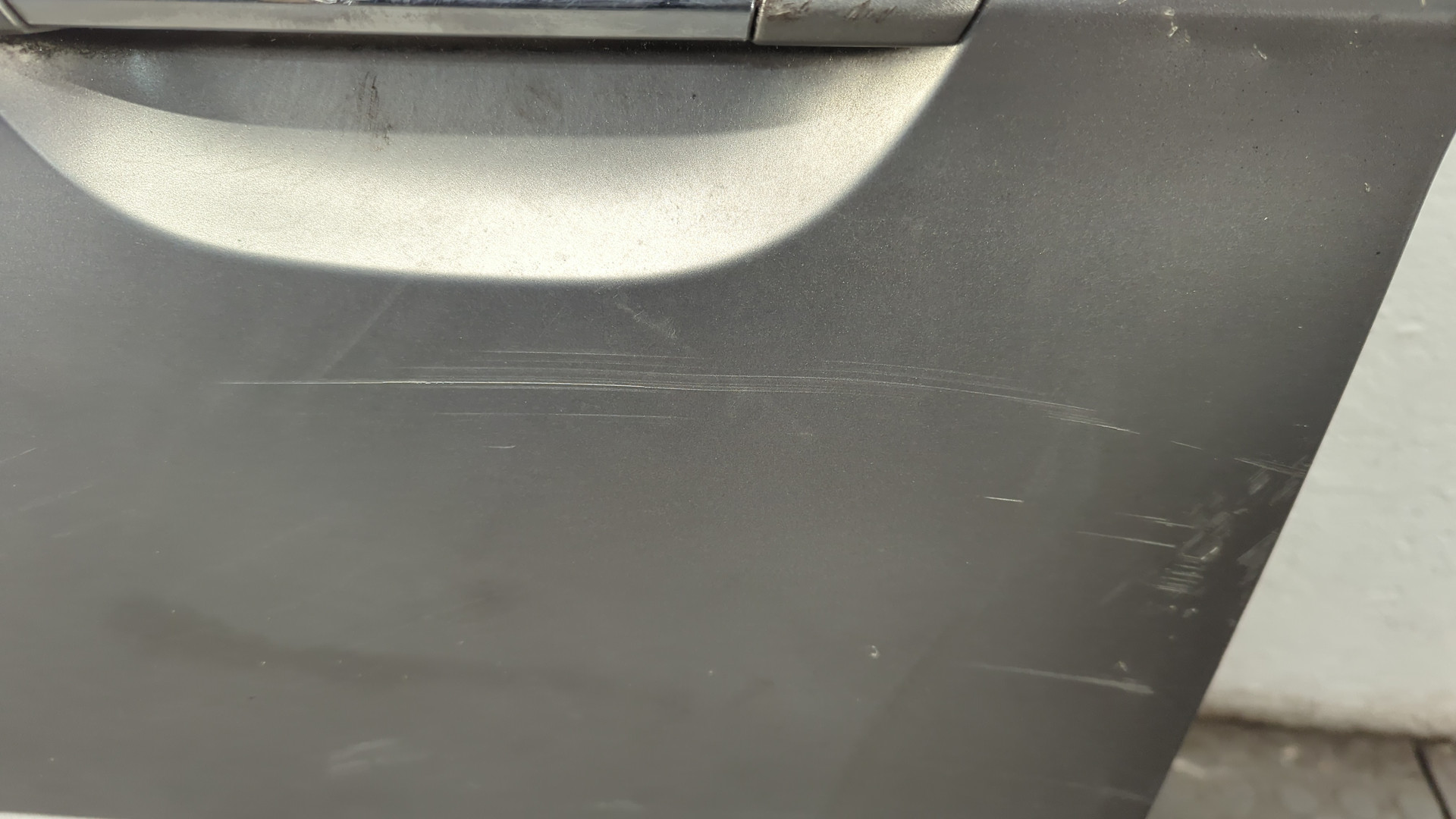 Дверь передняя левая