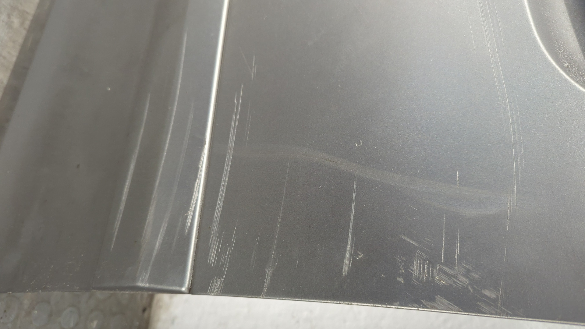 Дверь передняя левая