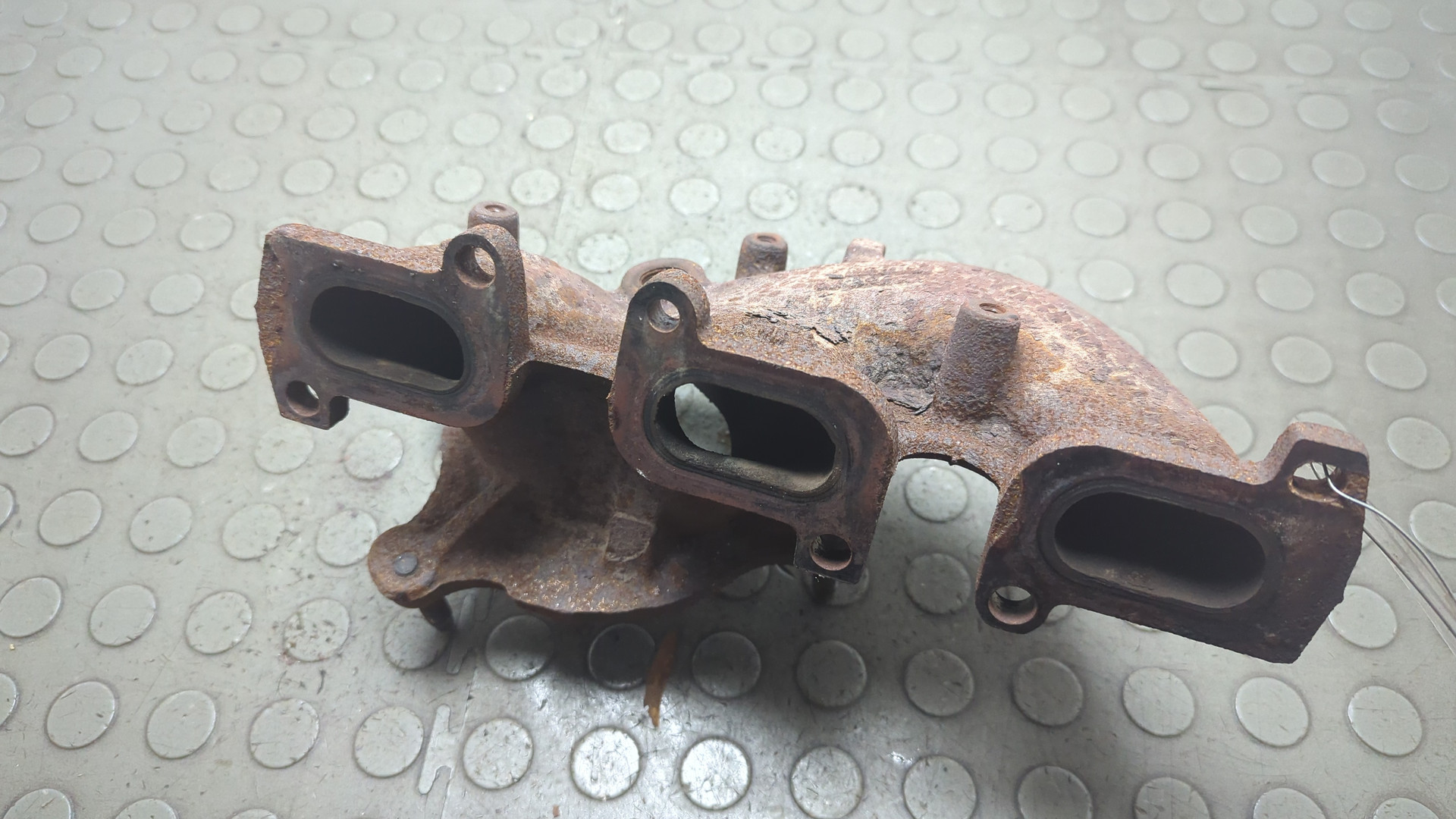 Коллектор выпускной