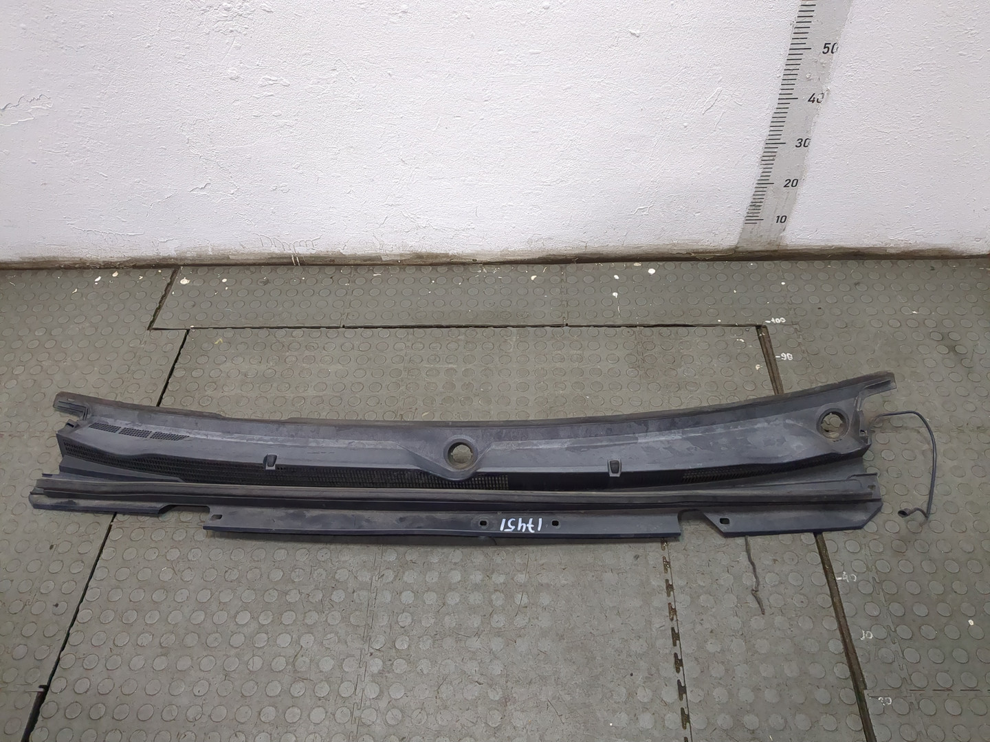 Решетка стеклоочистителей (Жабо)