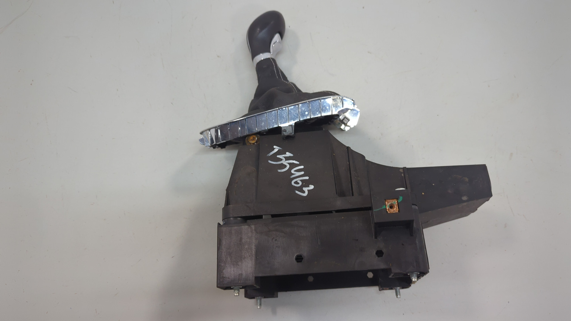 Кулиса МКПП / АКПП