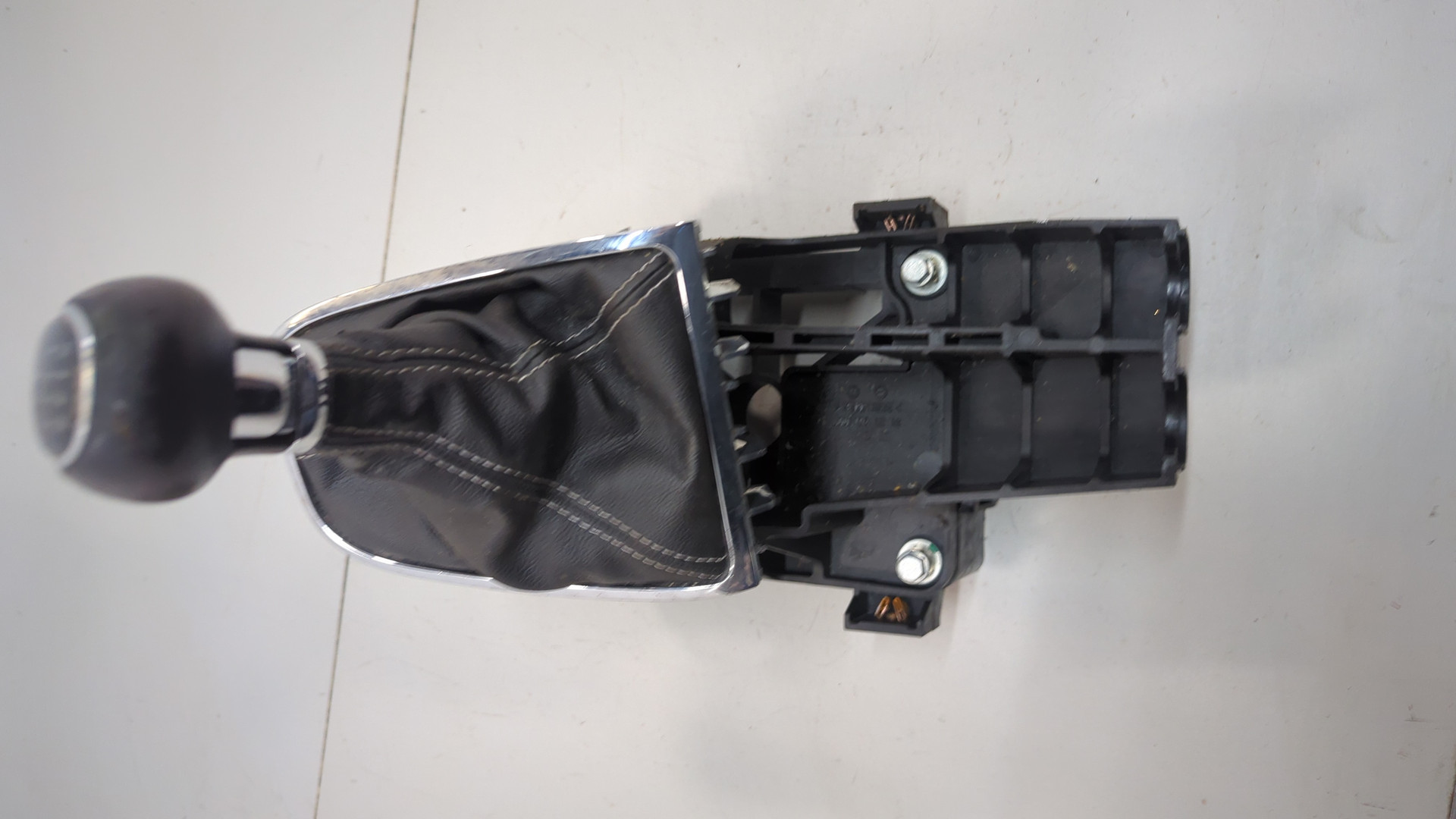 Кулиса МКПП / АКПП