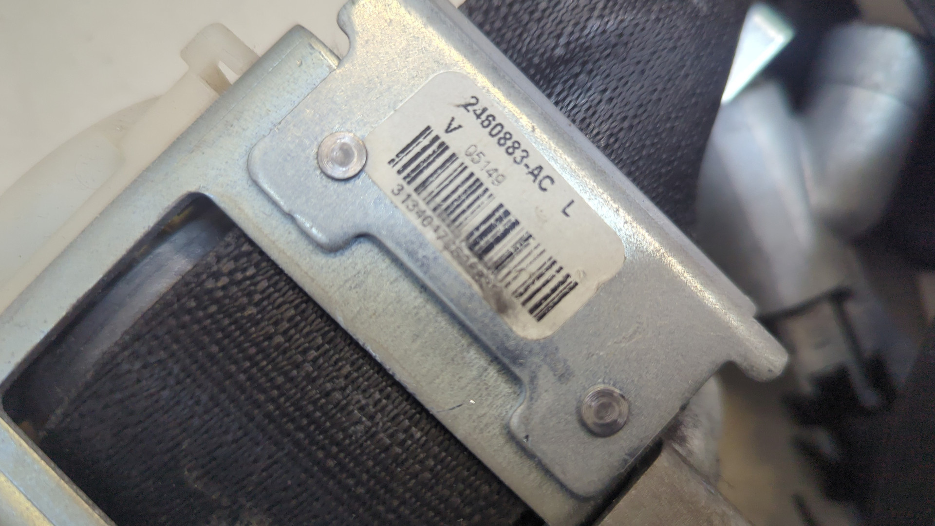 Ремень безопасности