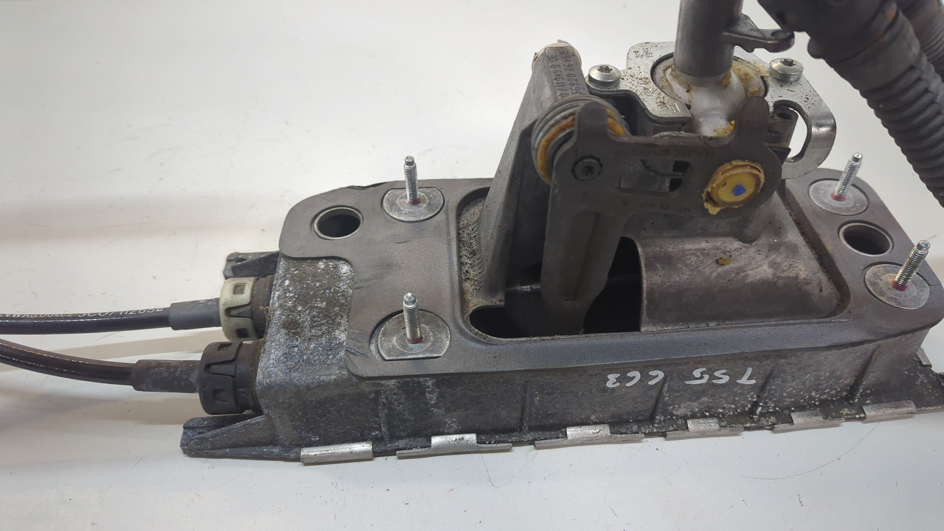 Кулиса МКПП / АКПП