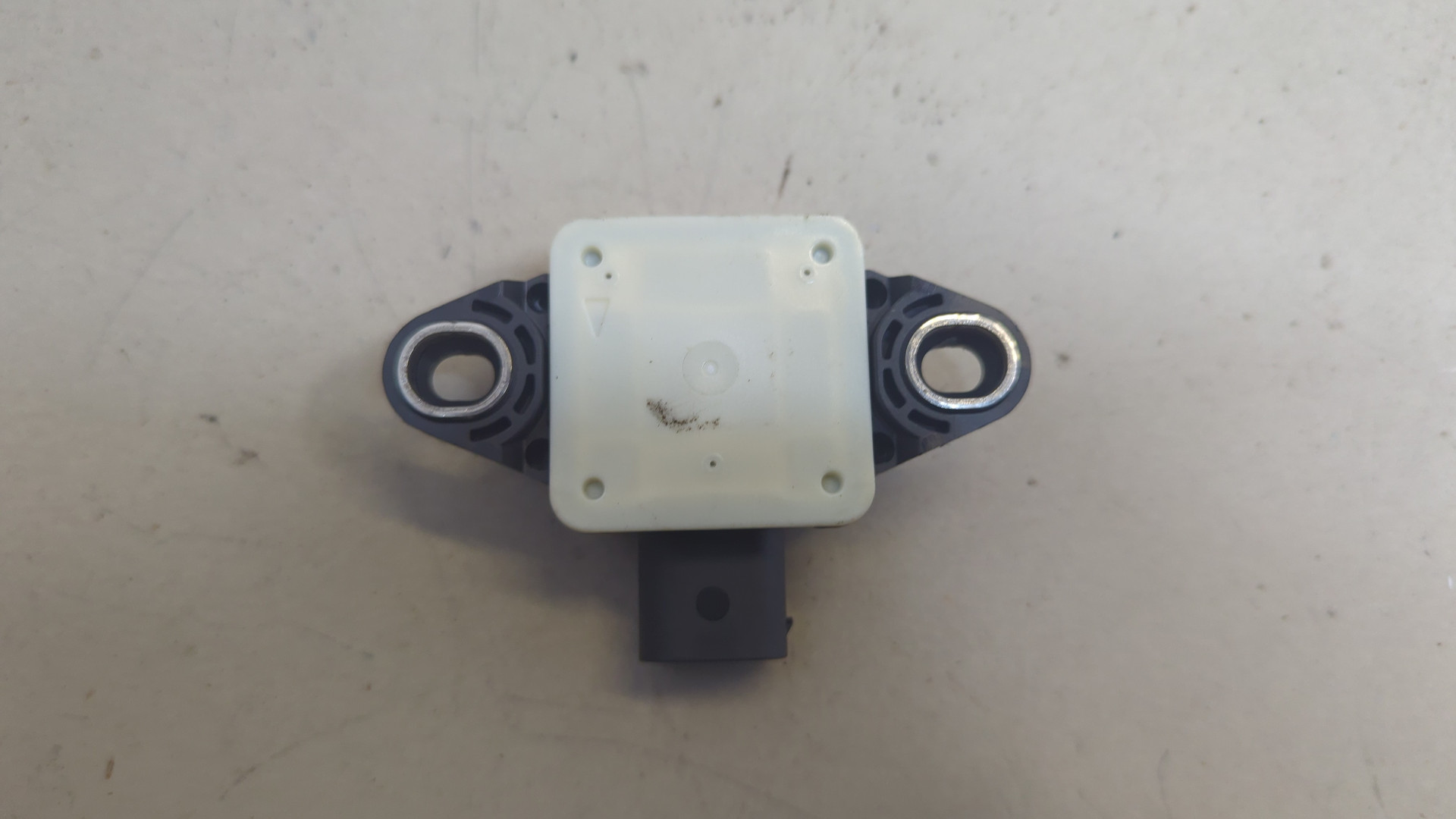 Датчик ускорения