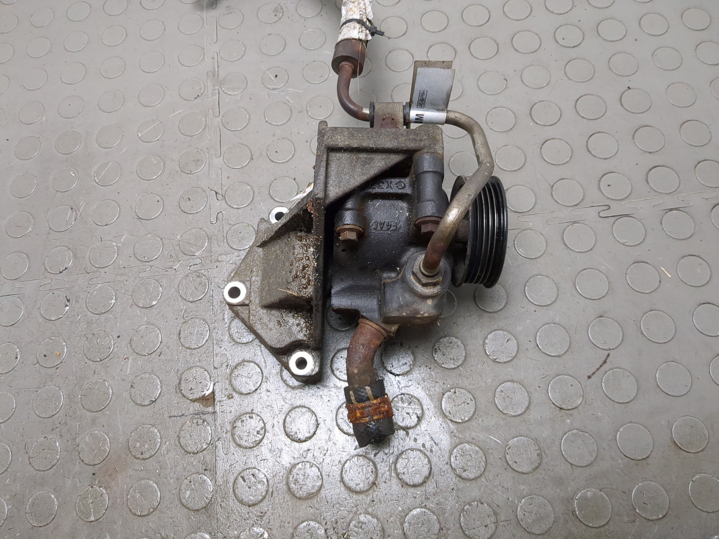 Насос ГУР (гидроусилитель руля)