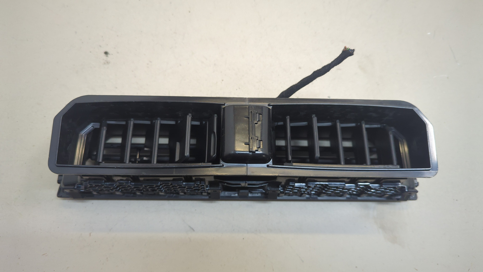 Дефлектор воздушный