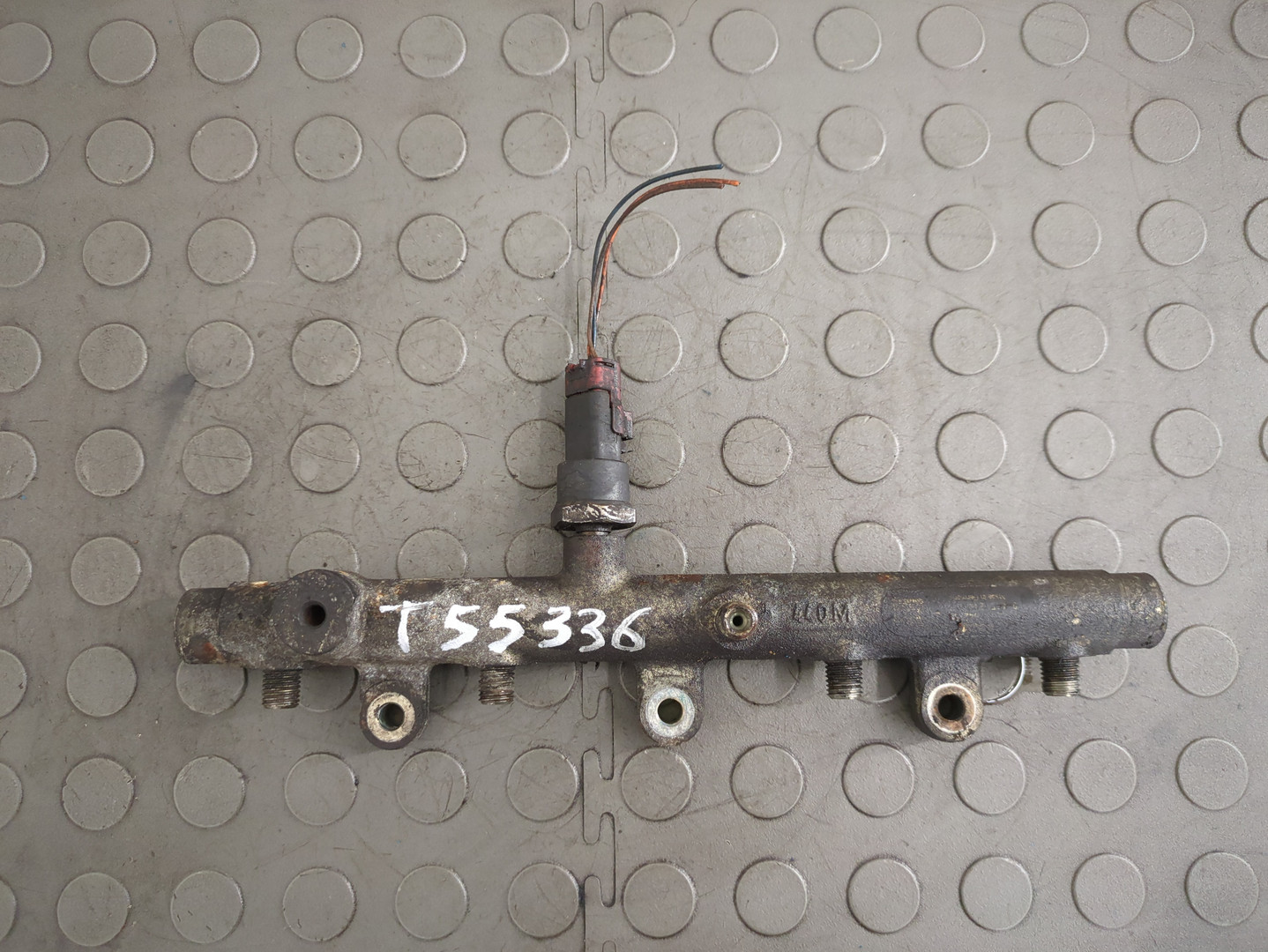 Рейка топливная (рампа)