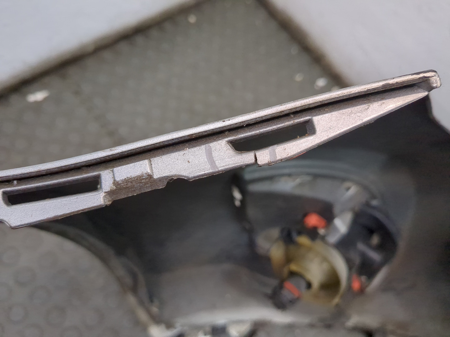 Бампер передний