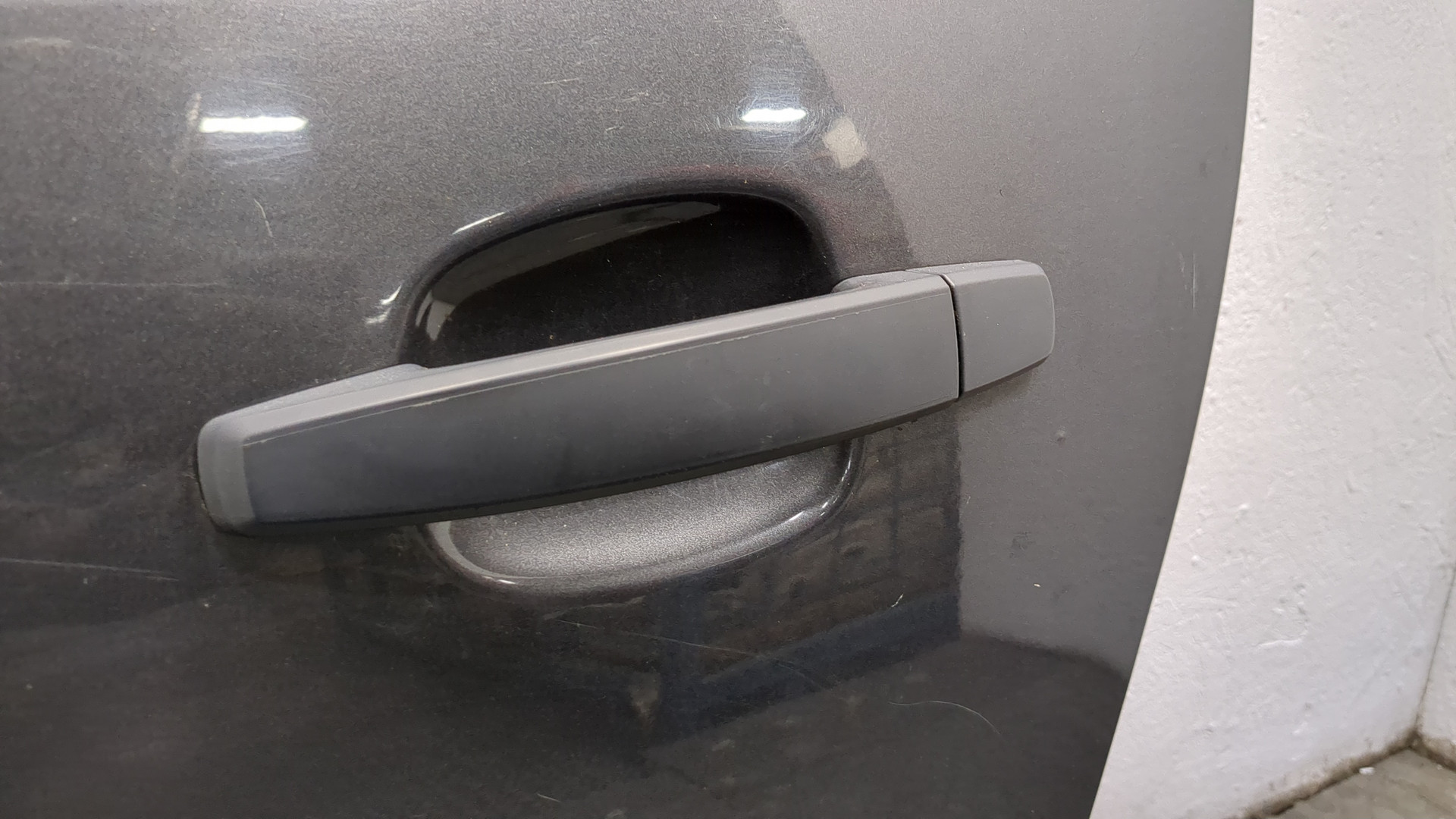 Дверь задняя левая