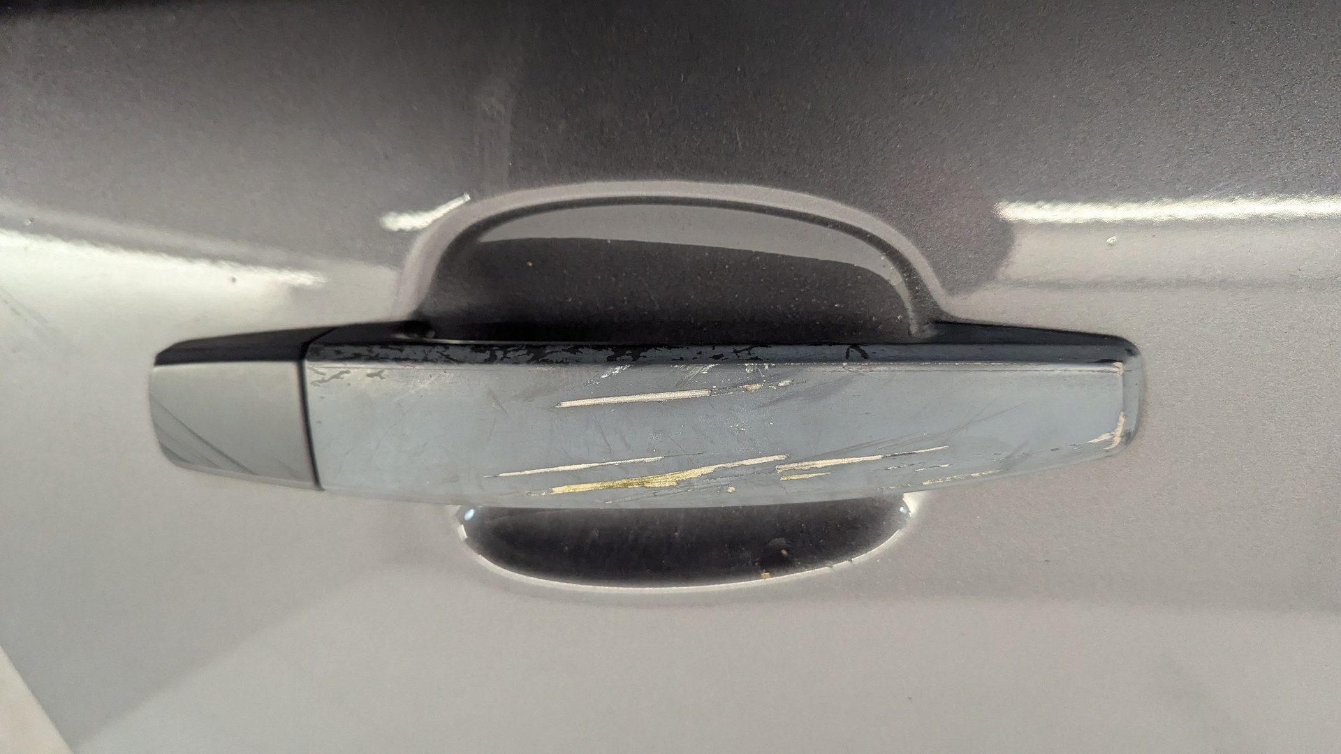 Дверь задняя правая