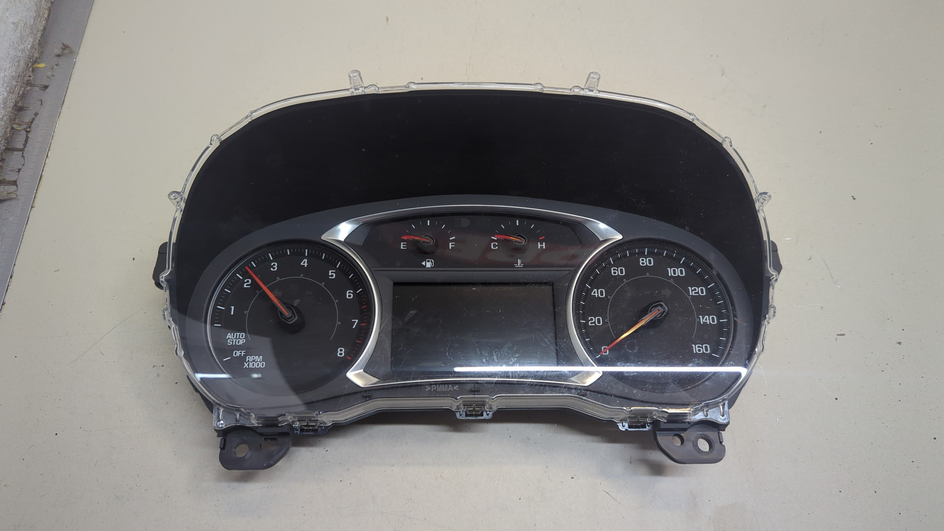 Панель приборов