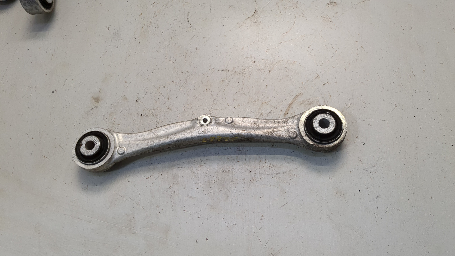 Рычаг задний