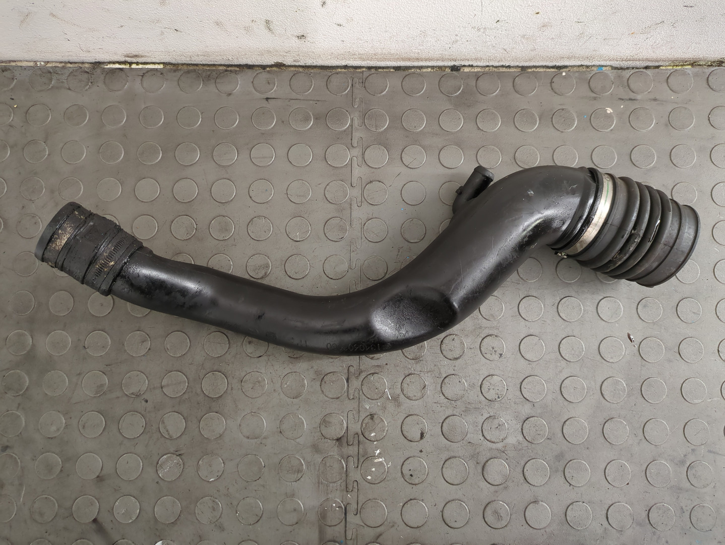 Патрубок воздушного фильтра