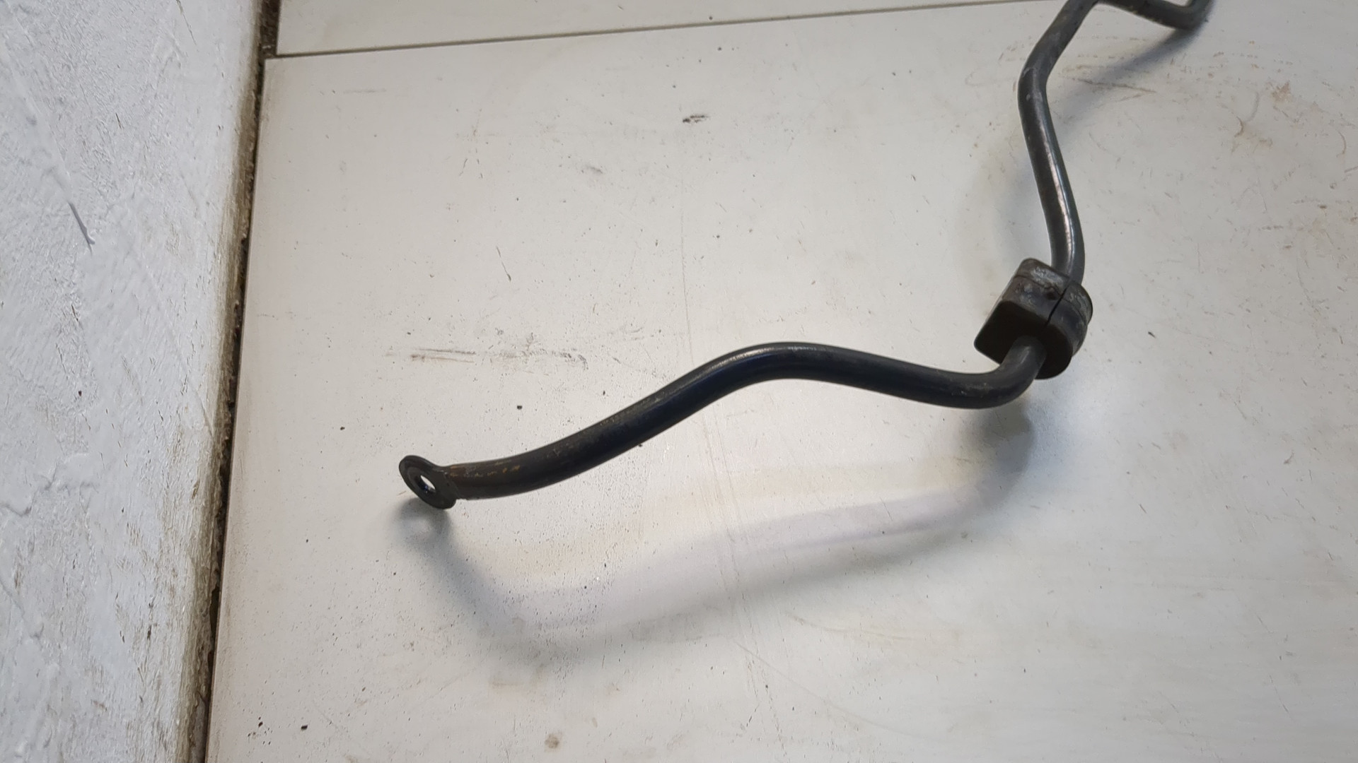 Стабилизатор задний