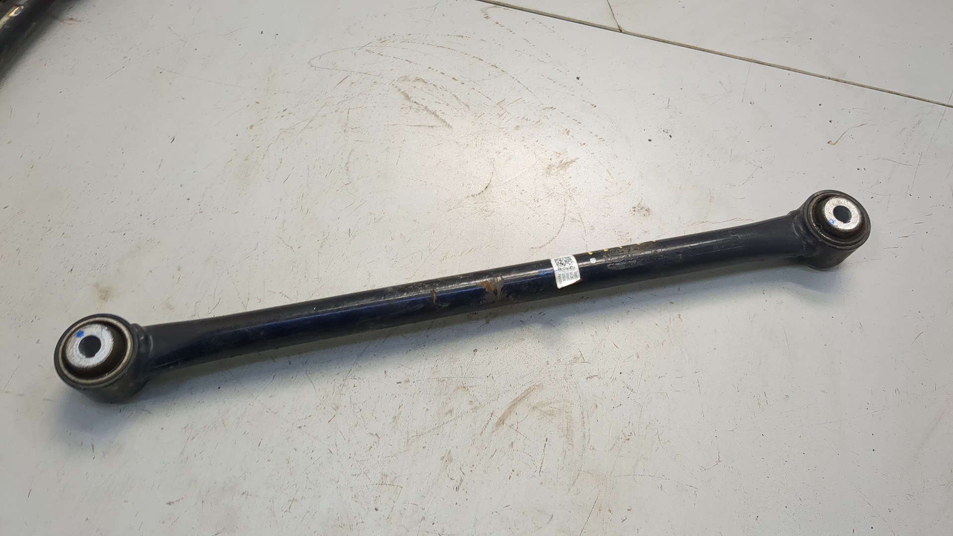 Рычаг задний