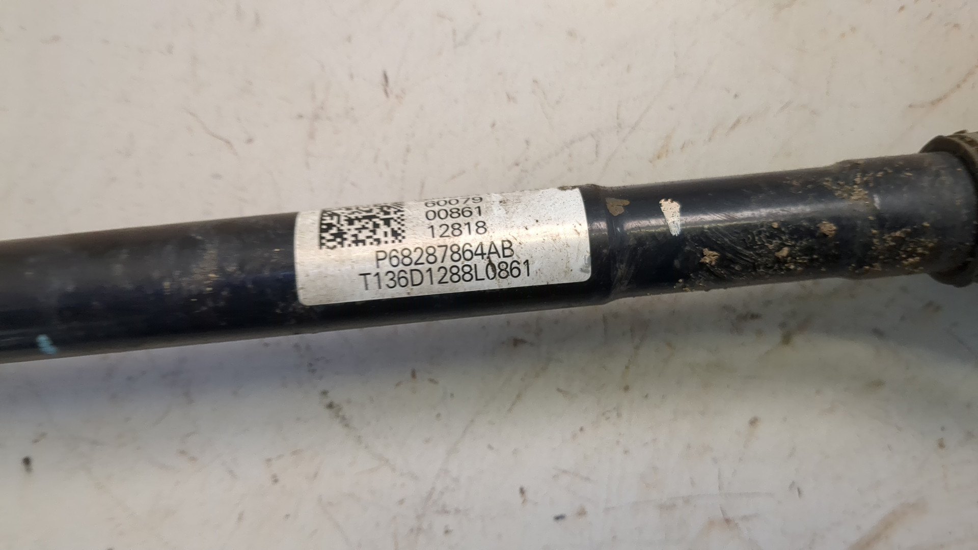 Полуось задняя