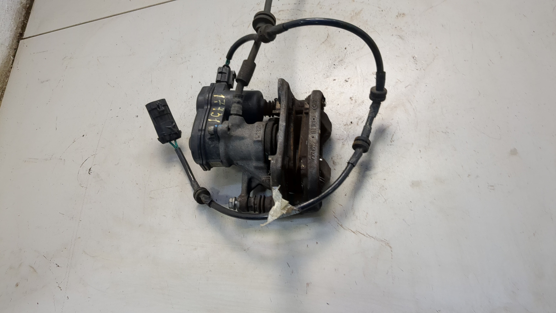 Суппорт задний правый