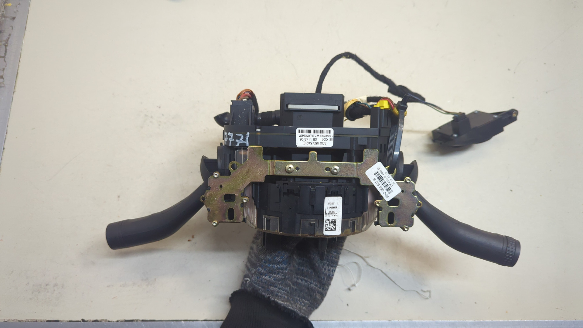 Переключатель подрулевой