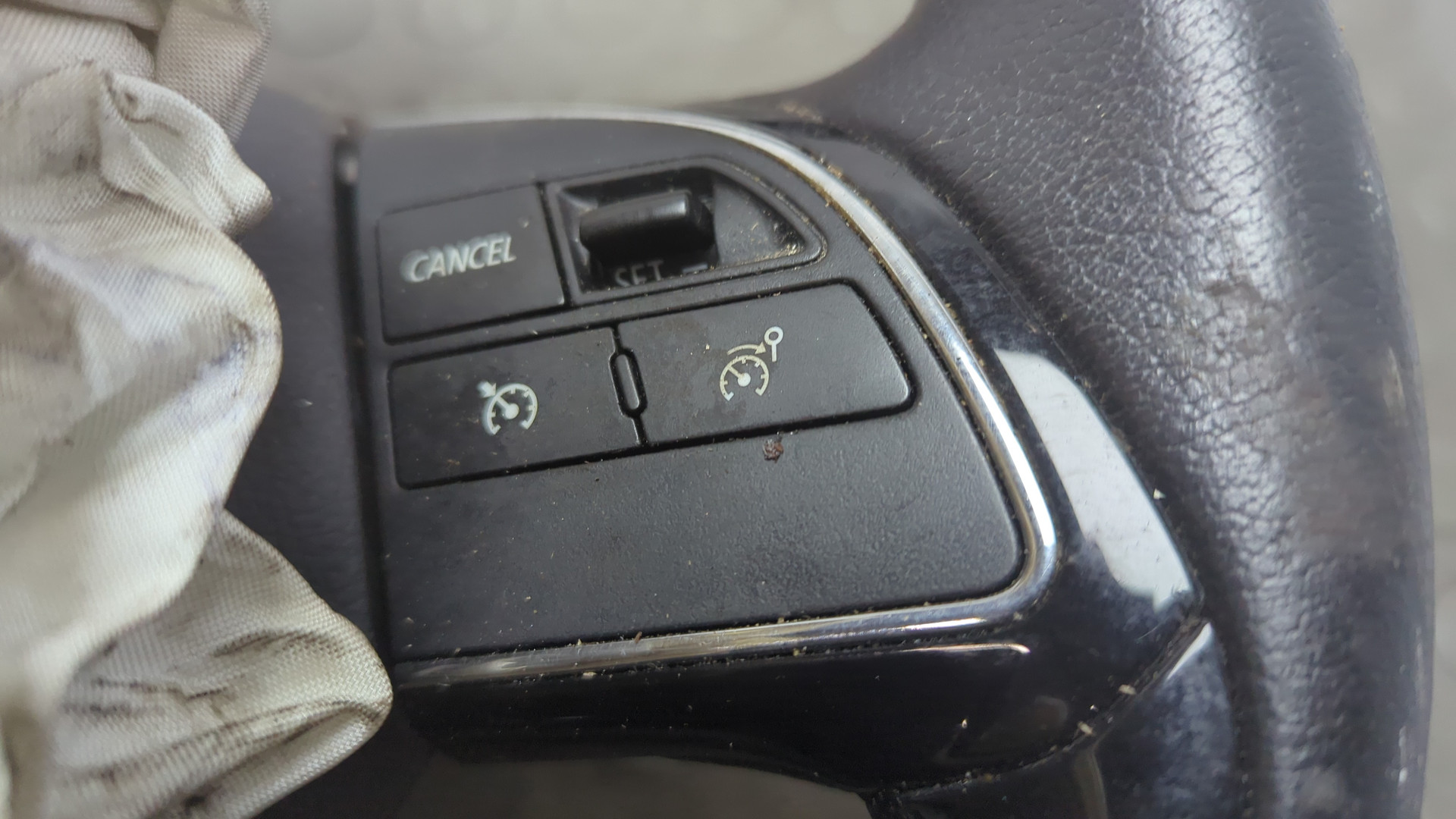 Рулевое колесо (руль)