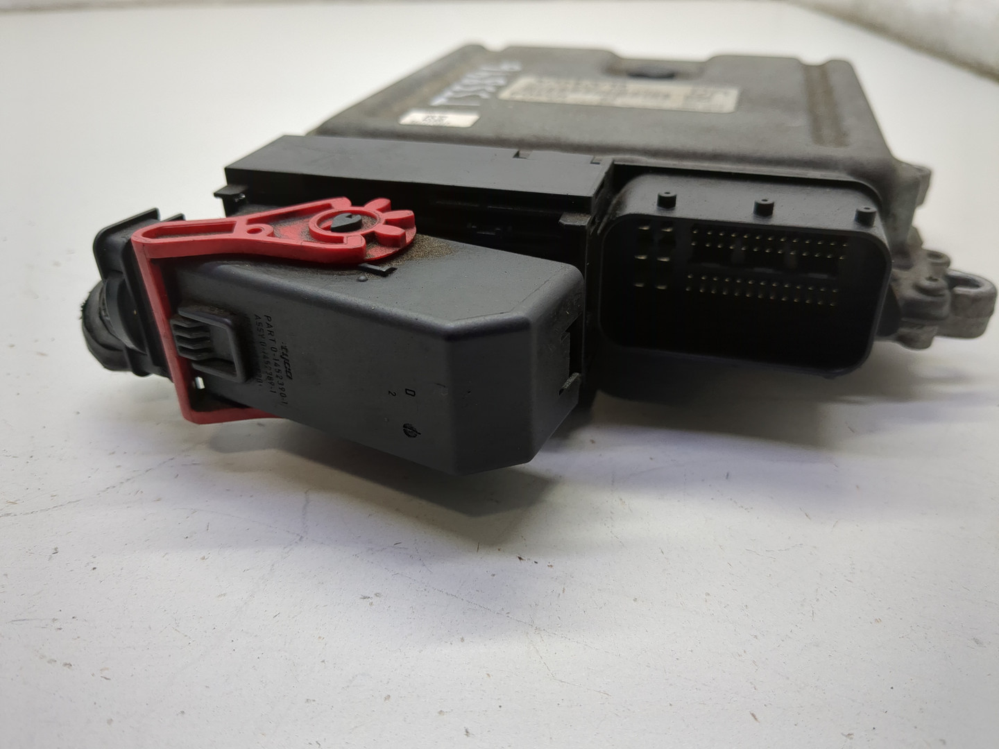 Блок управления двигателем