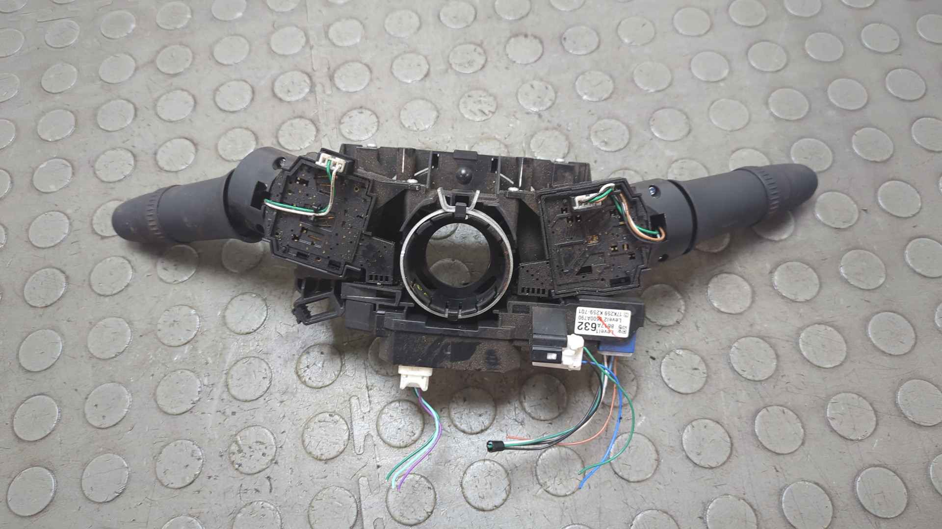 Переключатель подрулевой