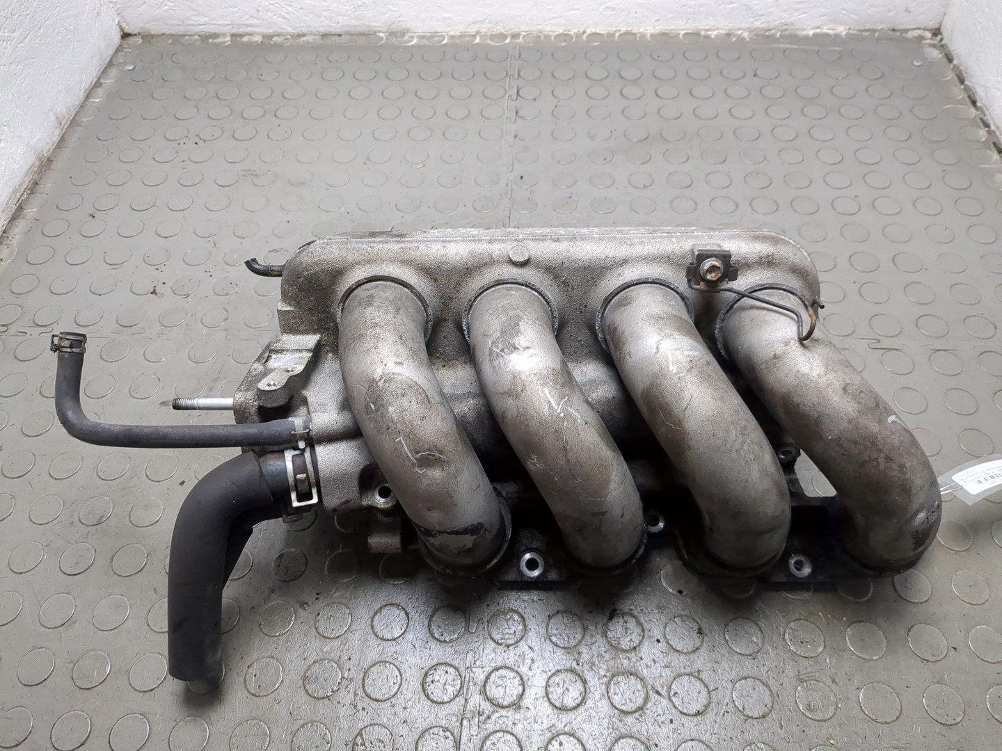 Коллектор впускной