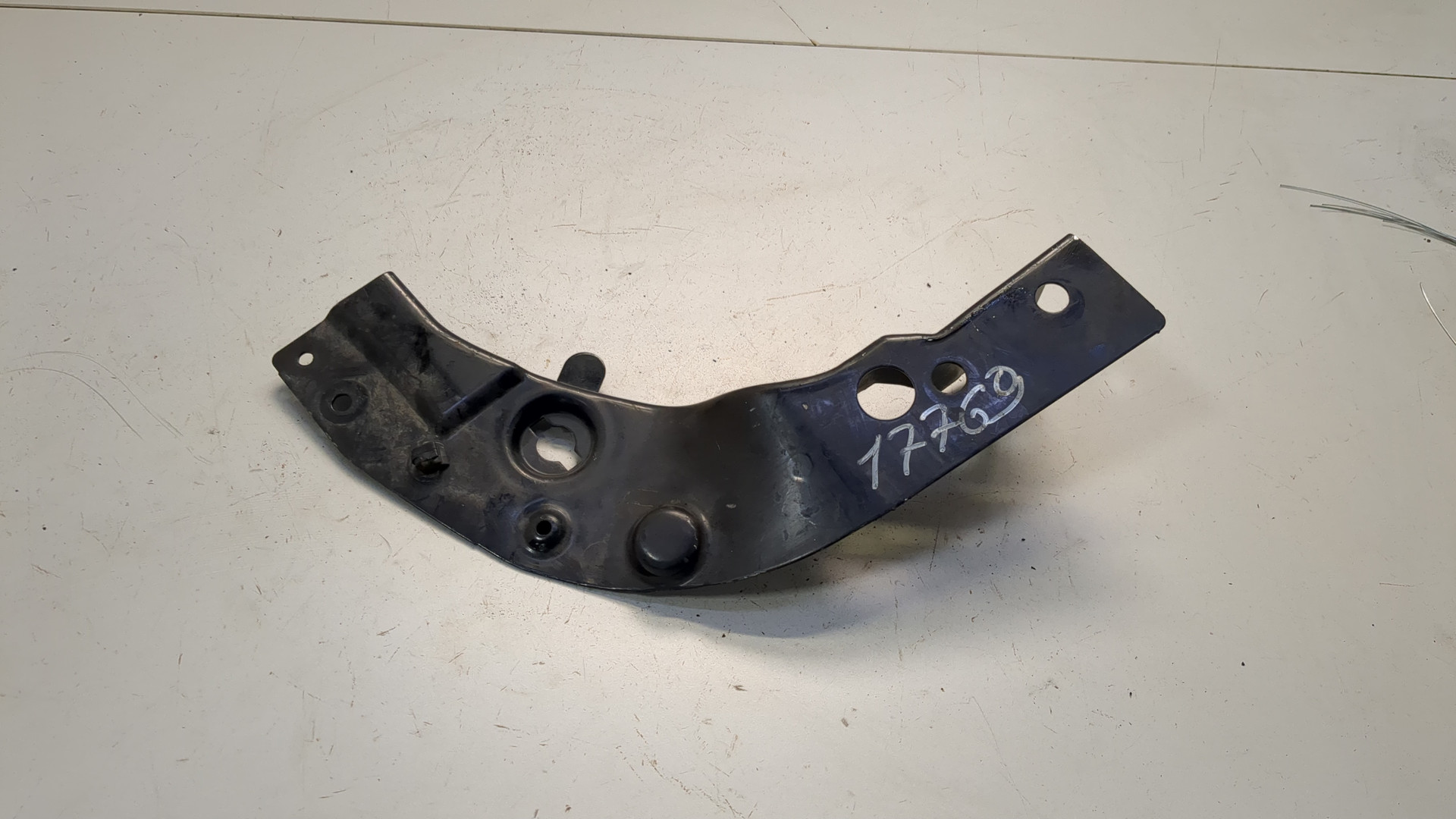 Кронштейн радиатора