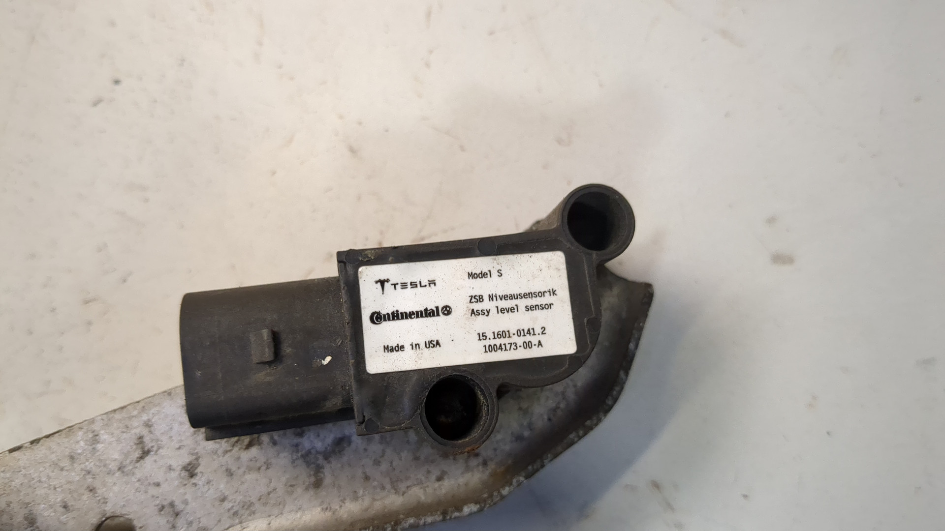 Датчик регулировки дорож. просвета