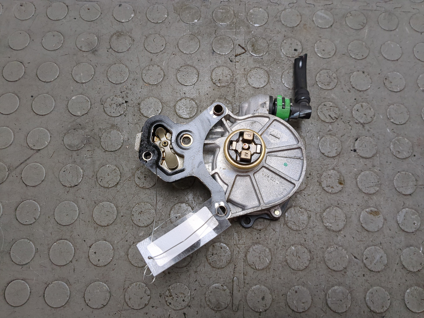 Насос вакуумный