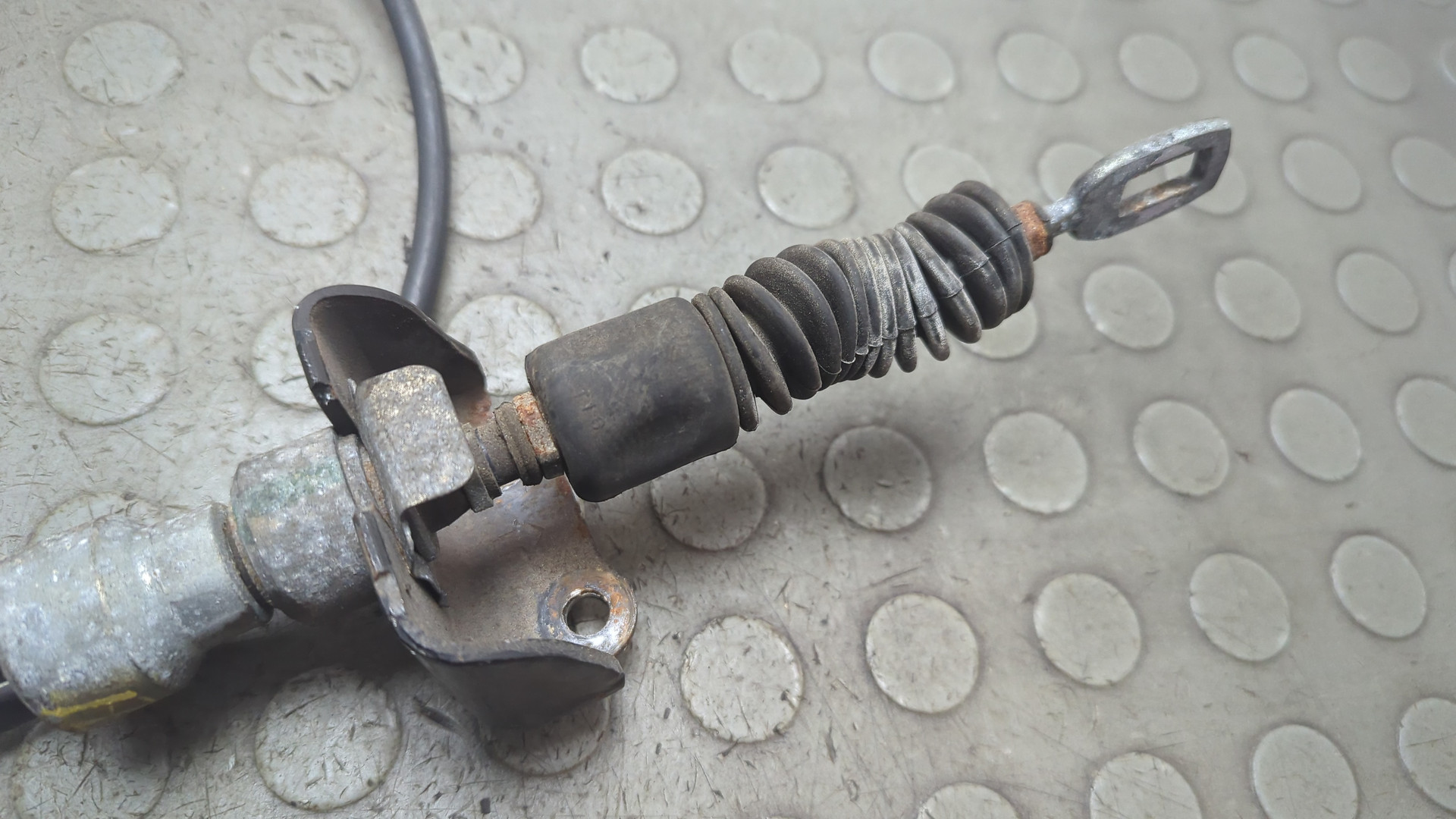 Трос КПП (выбора/переключения передач)