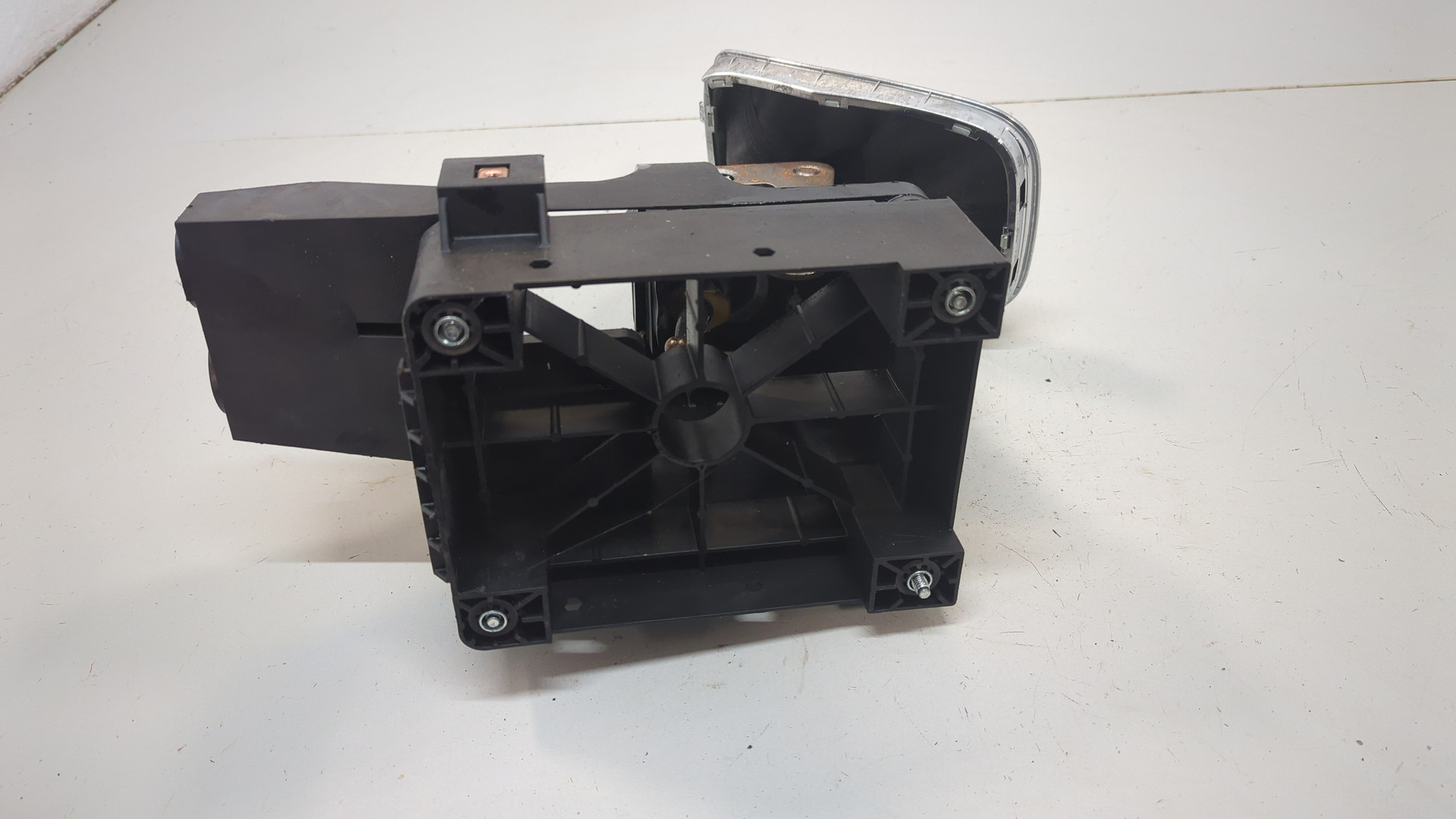 Кулиса МКПП / АКПП