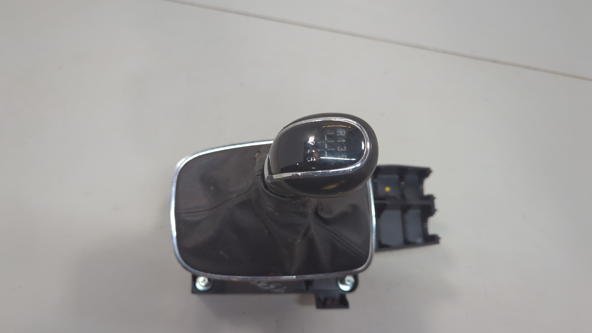 Кулиса МКПП / АКПП