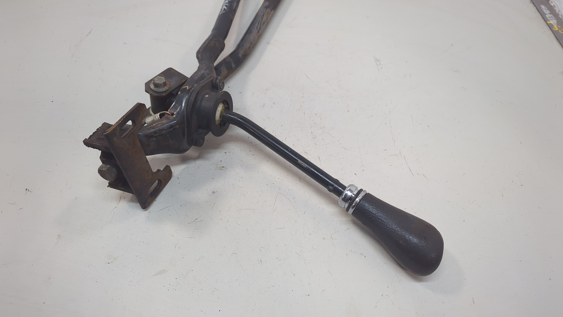 Кулиса МКПП / АКПП