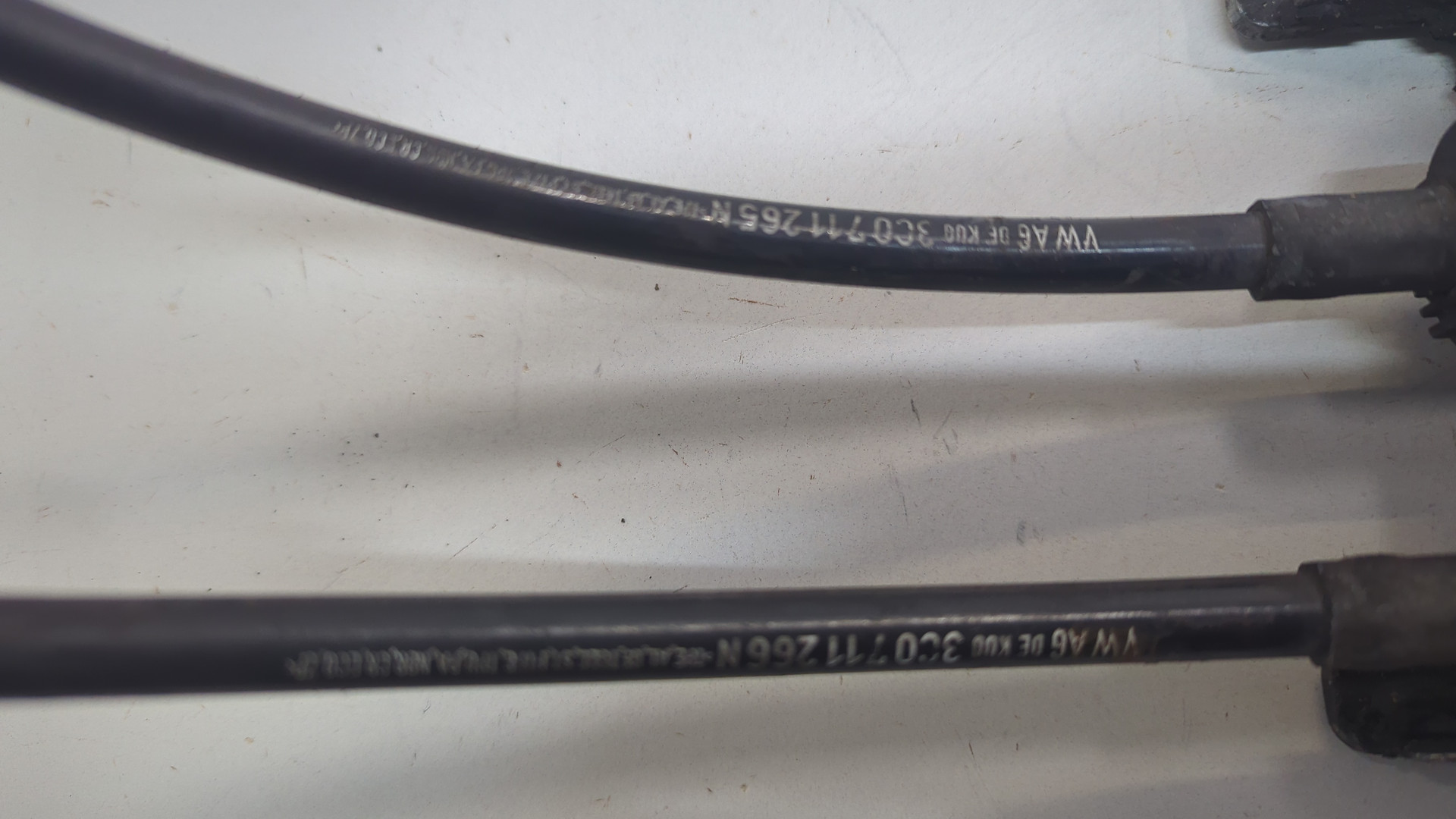 Кулиса МКПП / АКПП