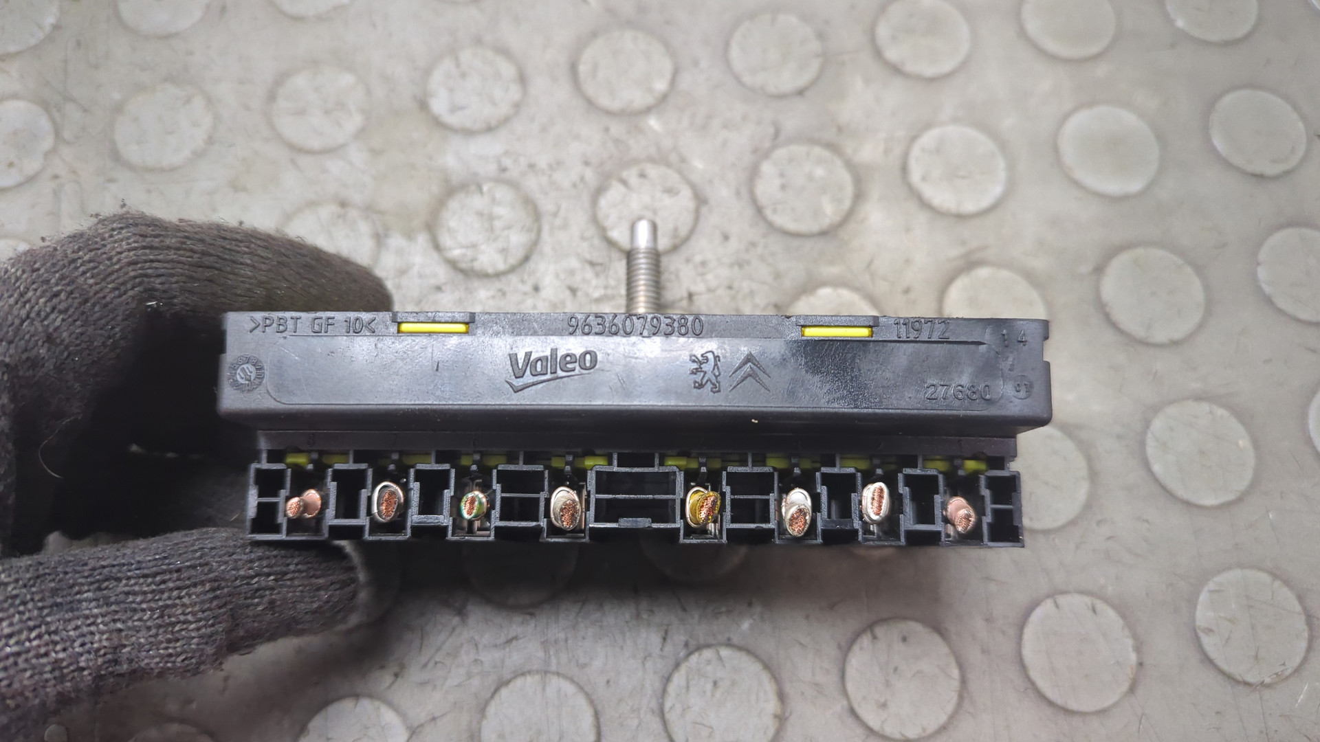 Блок предохранителей