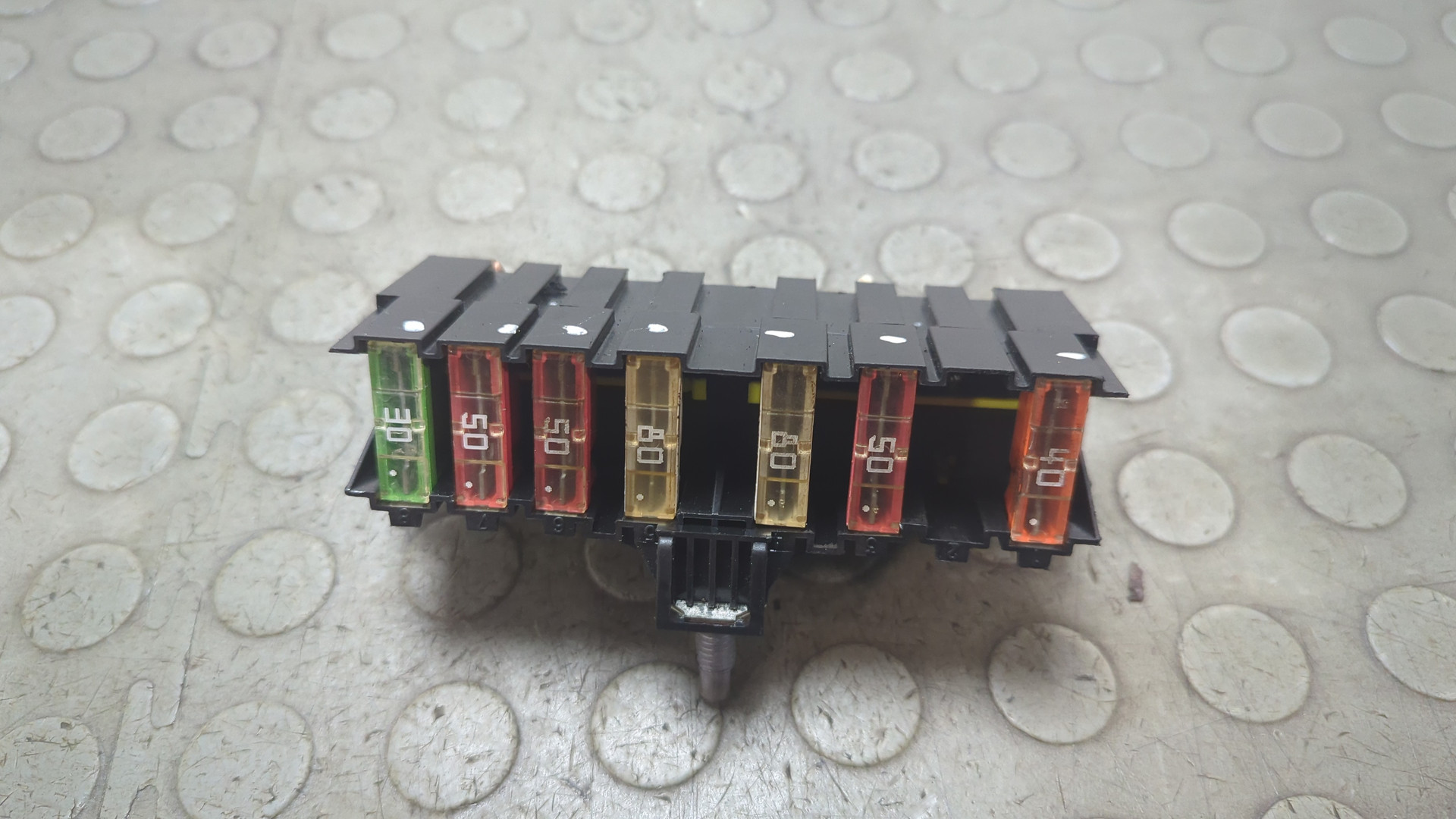 Блок предохранителей