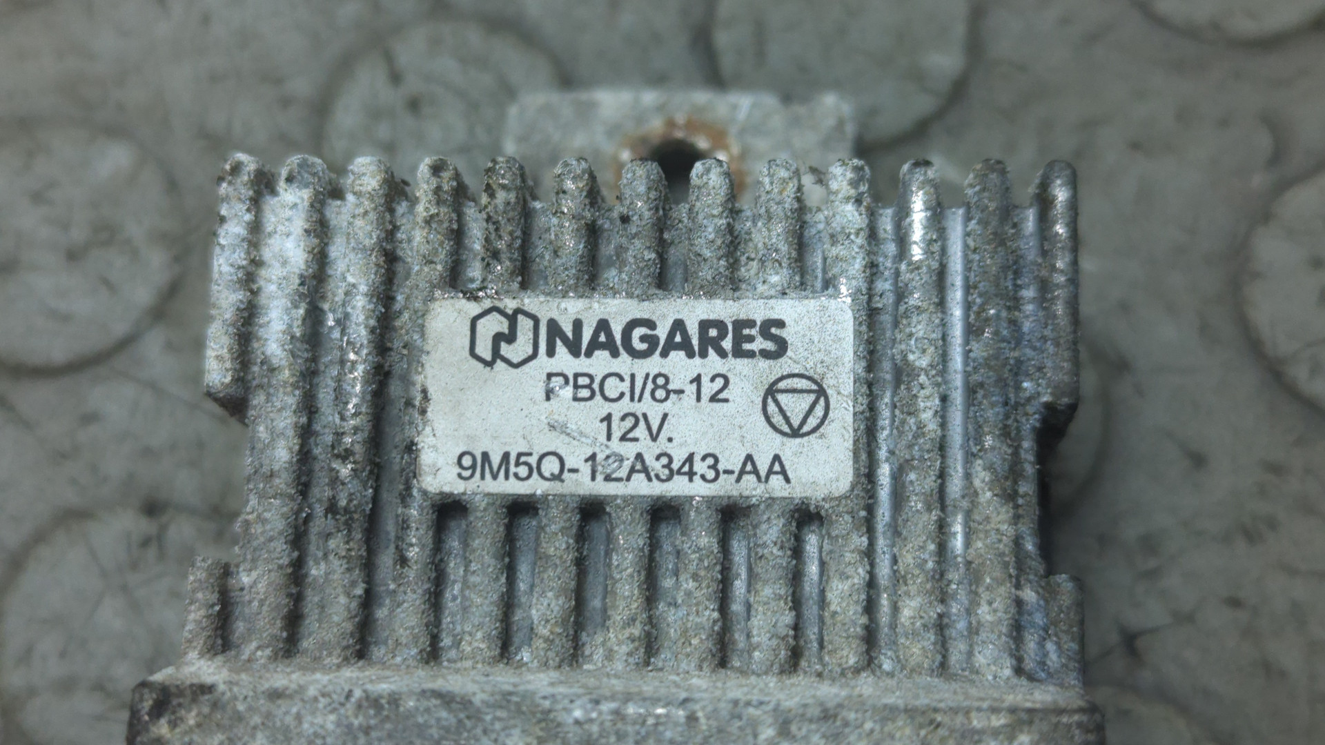 Реле свечей накала