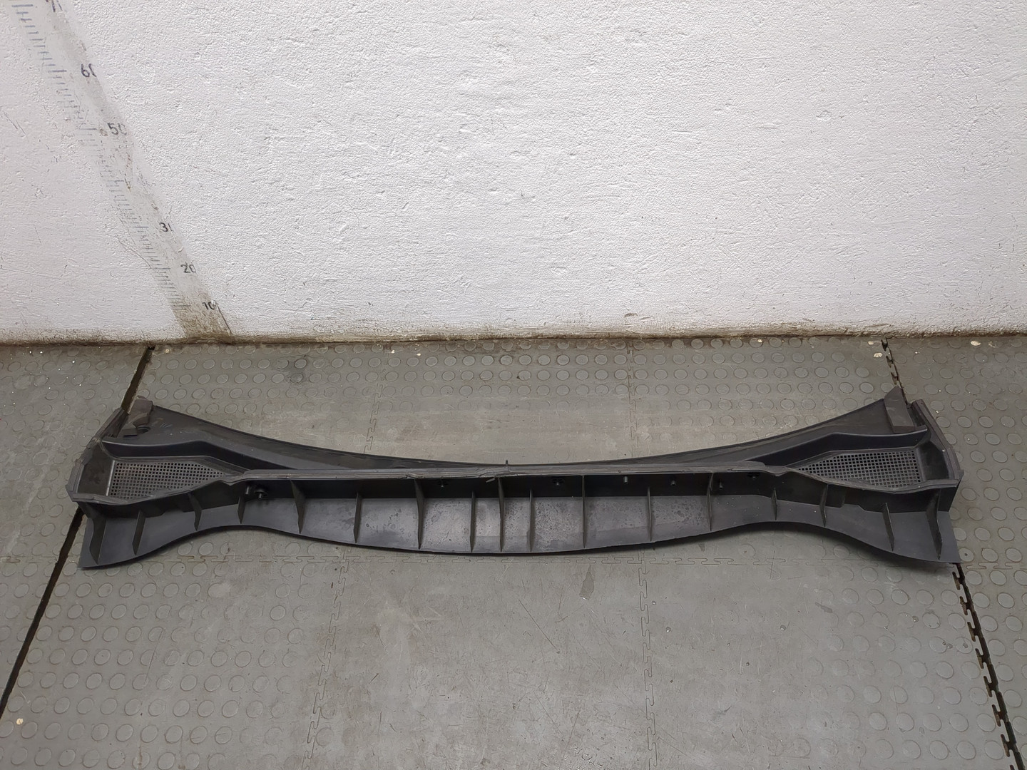 Решетка стеклоочистителей (Жабо)