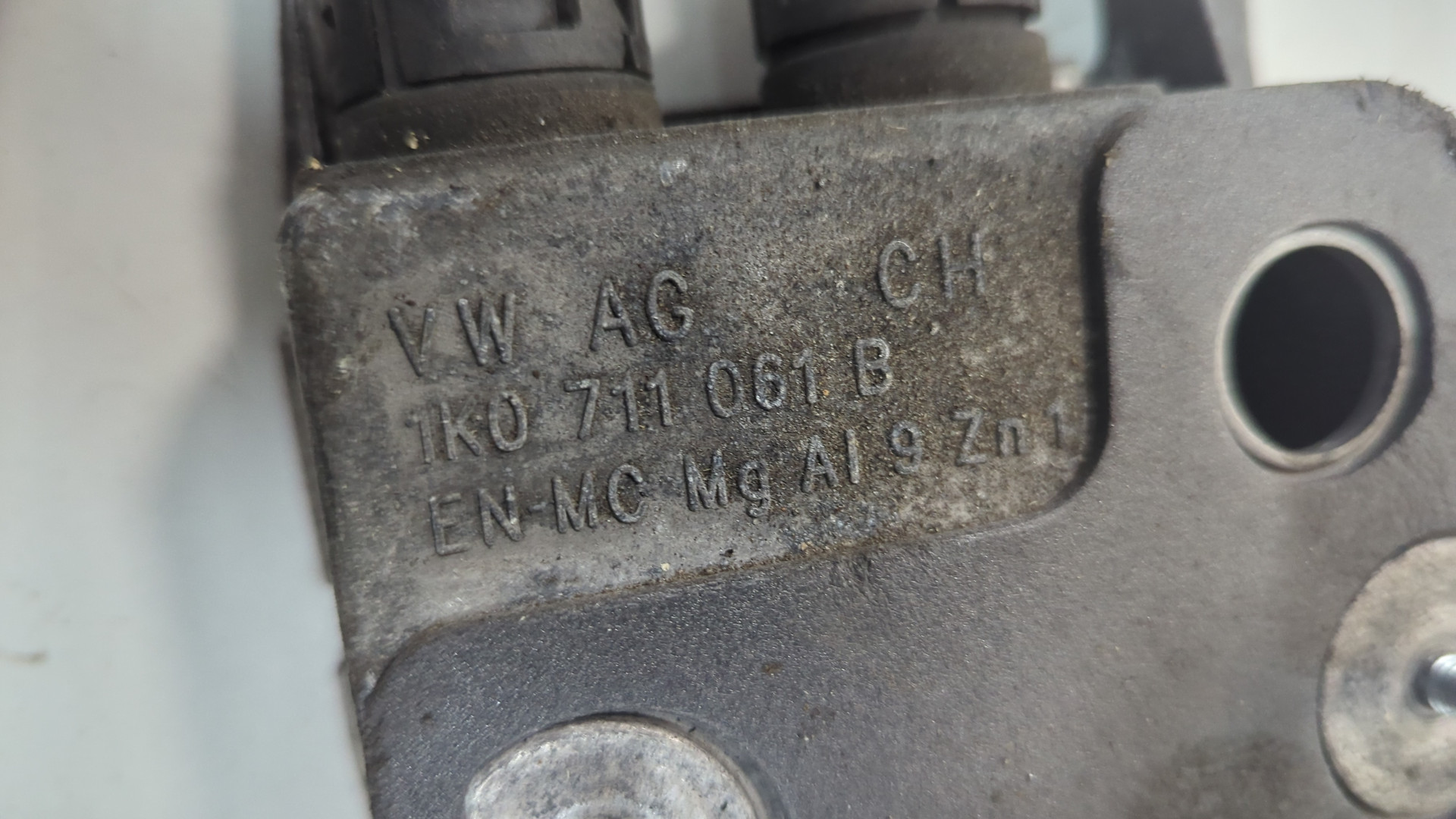 Кулиса МКПП / АКПП