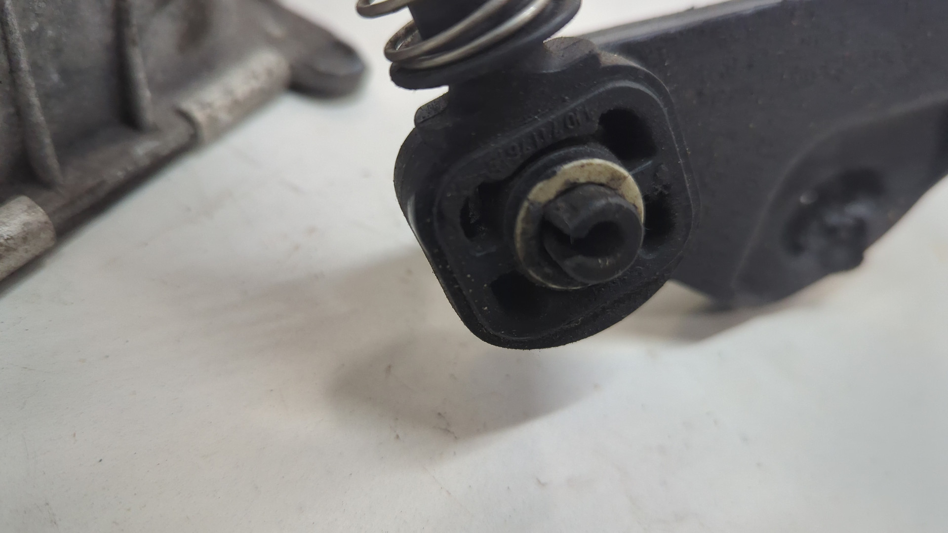 Кулиса МКПП / АКПП