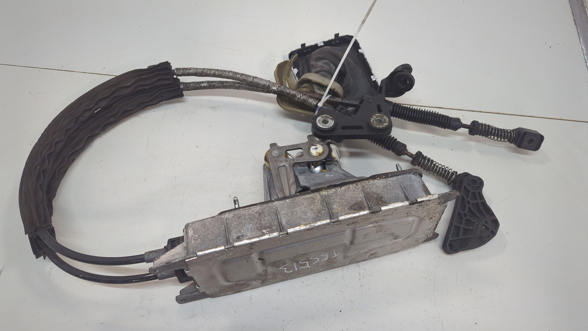 Кулиса МКПП / АКПП