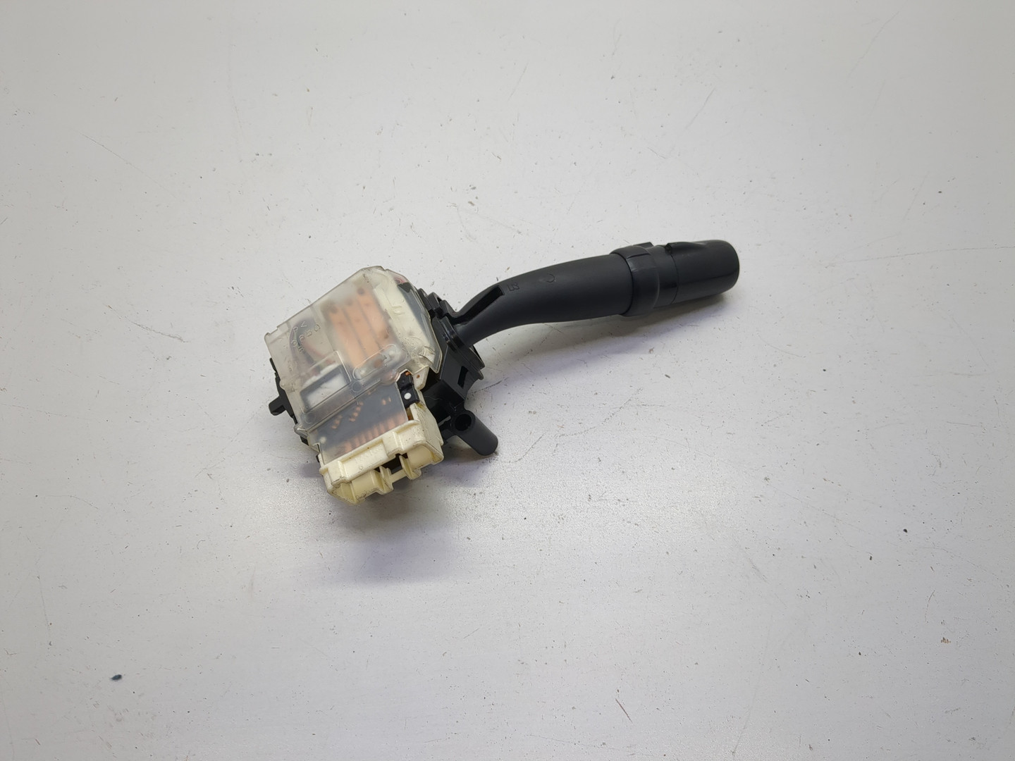 Переключатель поворотов подрулевой