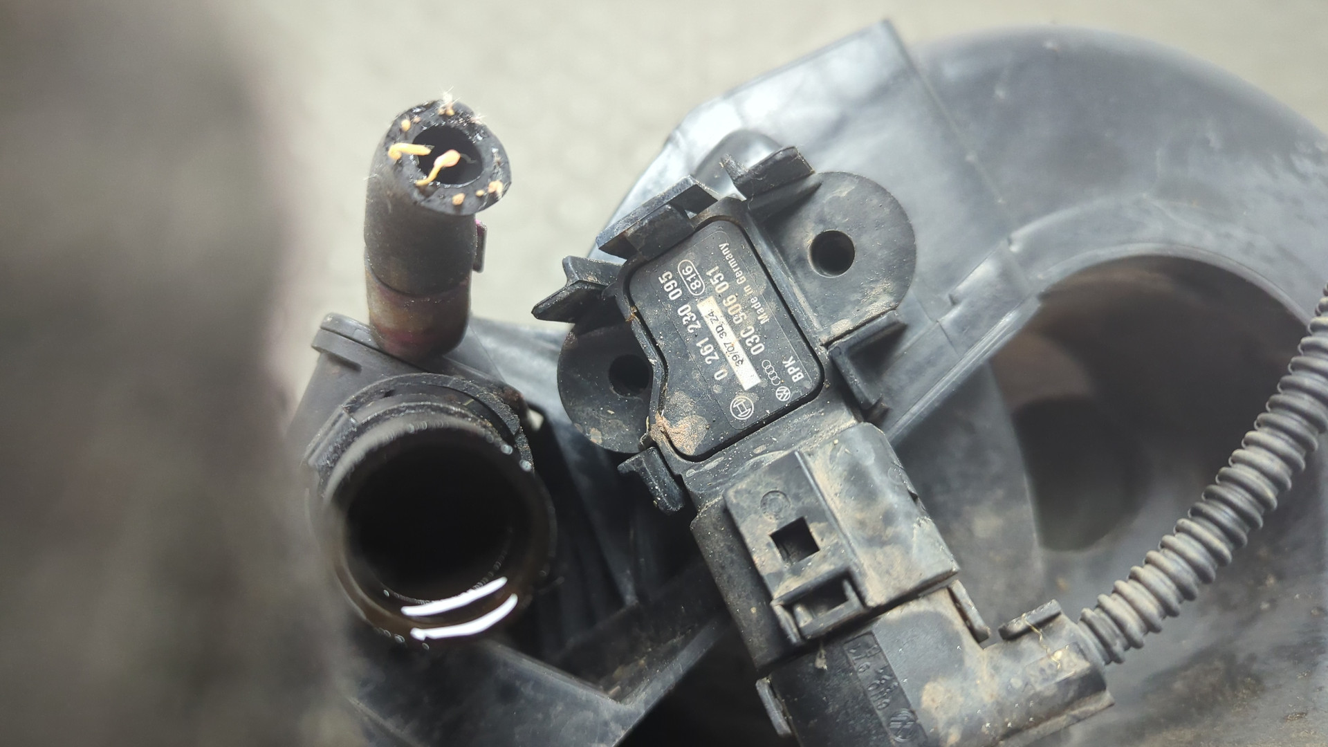 Коллектор впускной