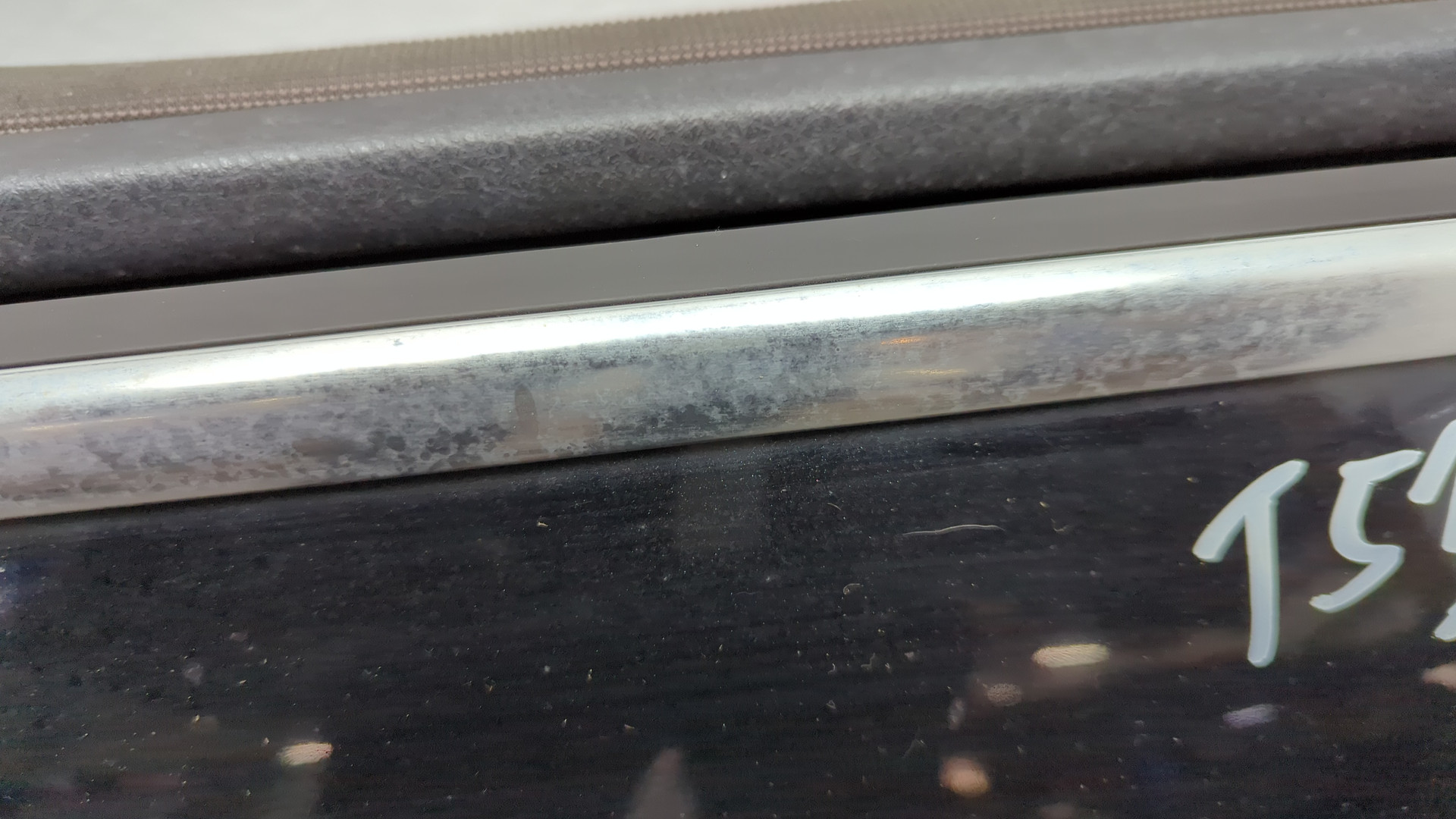 Дверь передняя левая