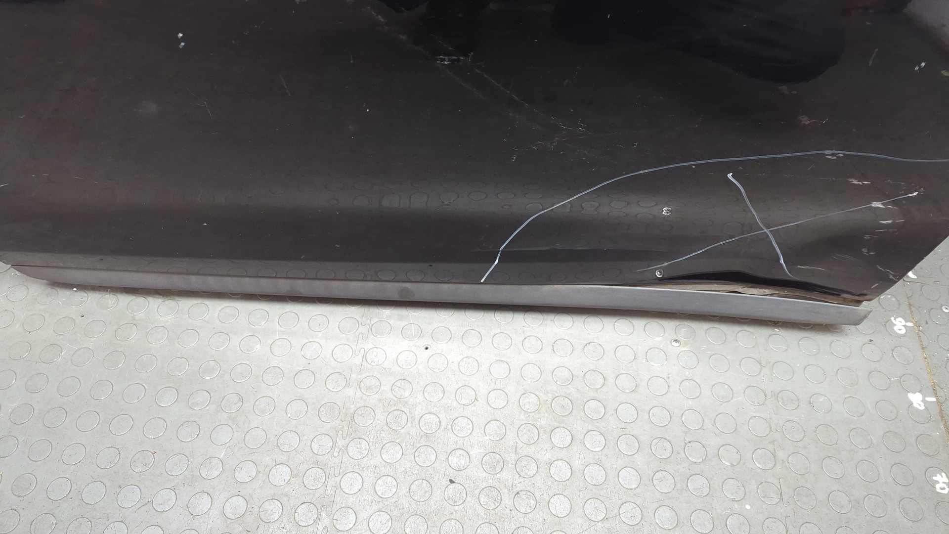 Дверь передняя левая