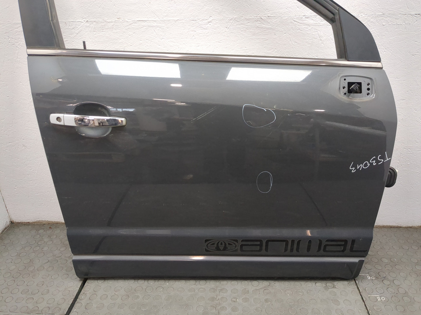 Дверь передняя правая