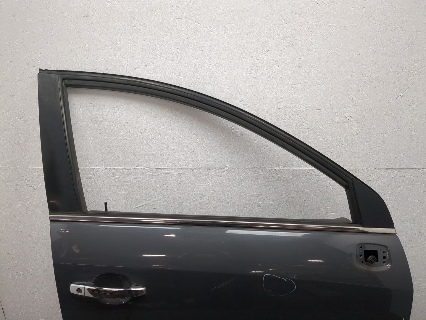 Дверь передняя правая